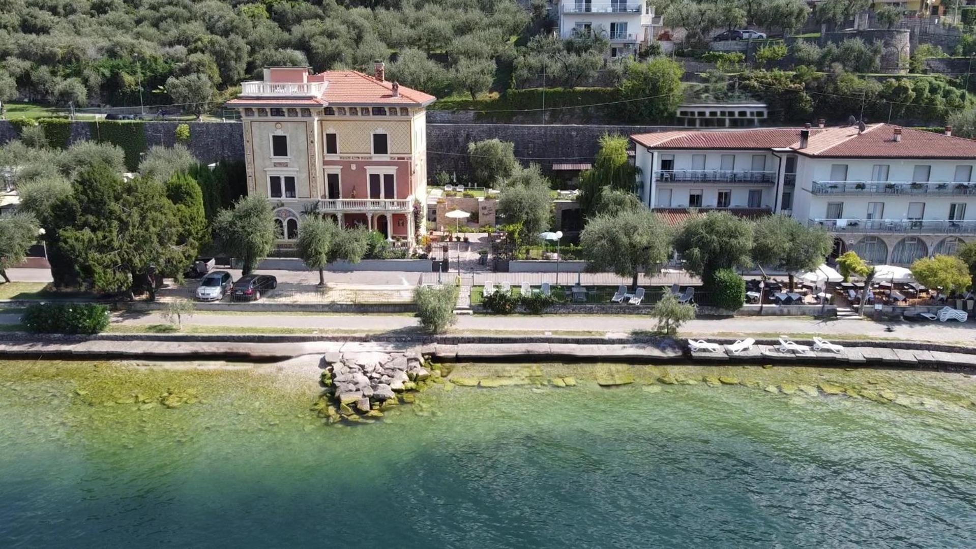 Villa Torre - Atmosfera Romantica برنزوني سول جاردا المظهر الخارجي الصورة