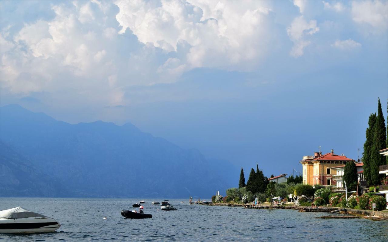 Villa Torre - Atmosfera Romantica برنزوني سول جاردا المظهر الخارجي الصورة