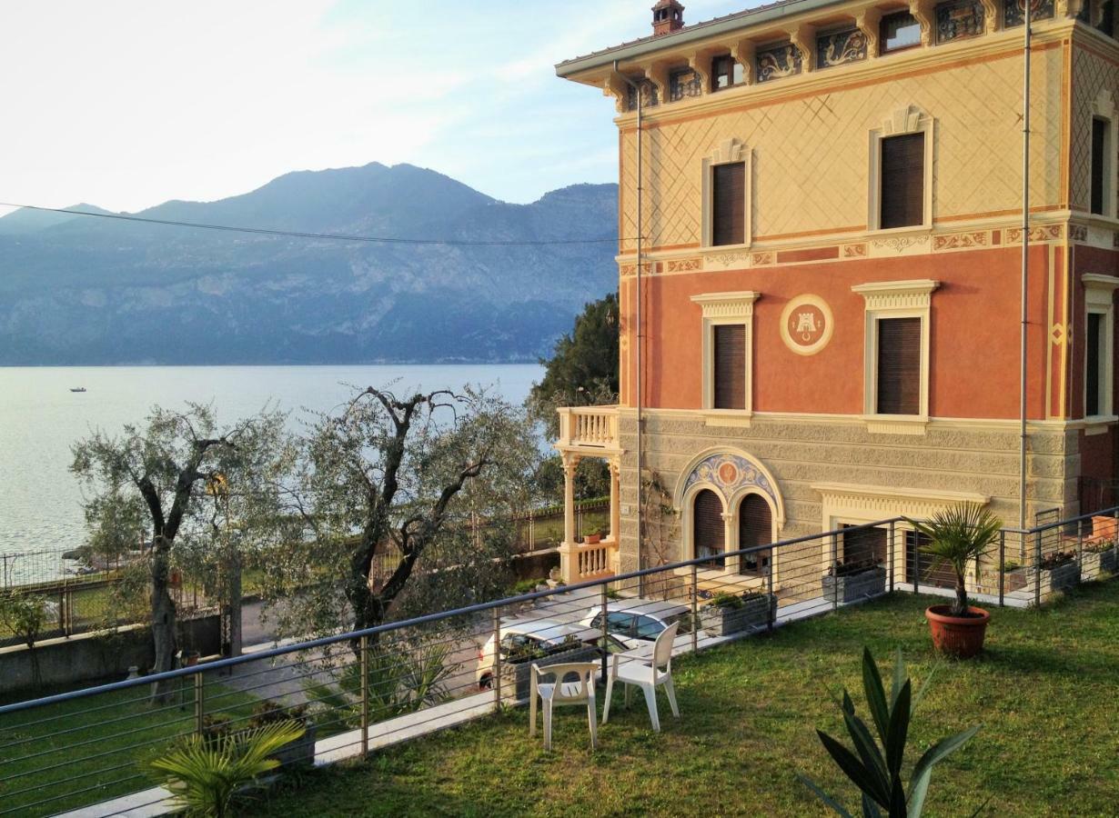 Villa Torre - Atmosfera Romantica برنزوني سول جاردا المظهر الخارجي الصورة